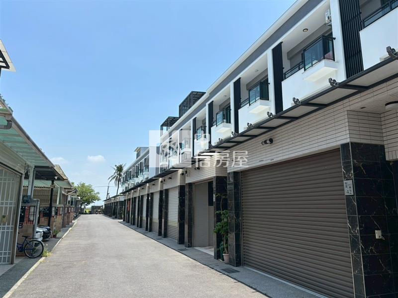 獨家近高鐵屋齡新透天房屋室內格局與周邊環境