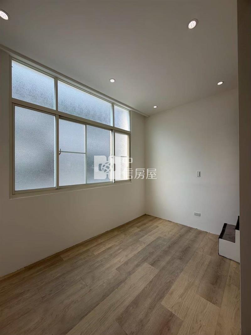 中正技擊館透天三樓房屋室內格局與周邊環境