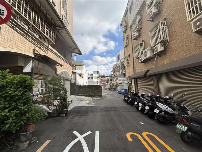 SOGO區公所1+2樓商業店住房屋室內格局與周邊環境