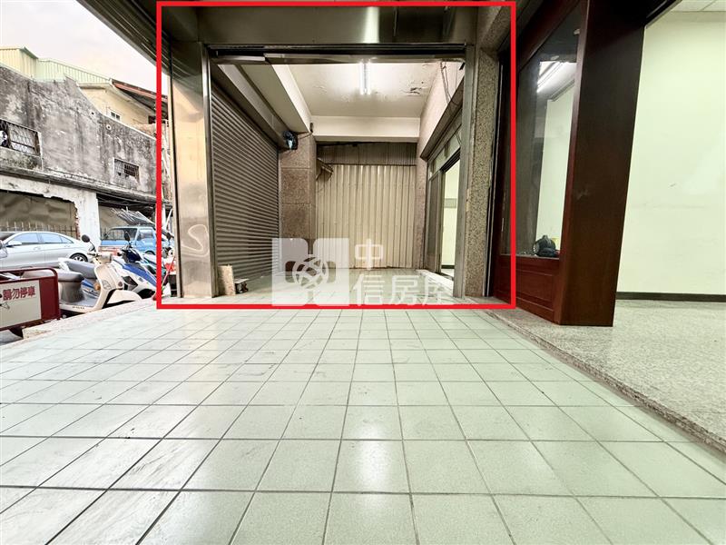教育大學|10米活路優質店面(左)房屋室內格局與周邊環境