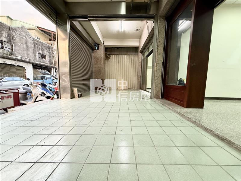教育大學|10米活路優質店面(左)房屋室內格局與周邊環境