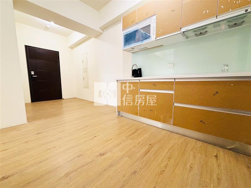 高鐵國際城平車三房房屋室內格局與周邊環境