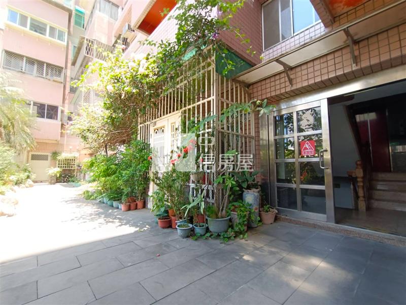花蓮美崙景觀2+1房車房屋室內格局與周邊環境
