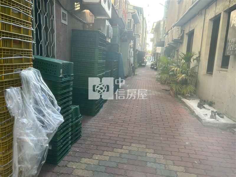 新光三越生活圈透天房屋室內格局與周邊環境