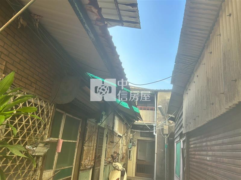 新光三越生活圈透天房屋室內格局與周邊環境
