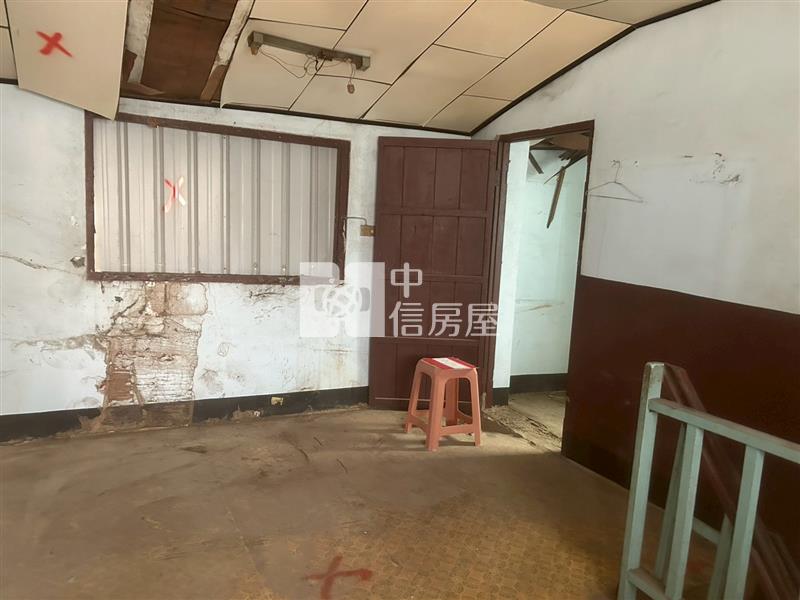新光三越生活圈透天房屋室內格局與周邊環境