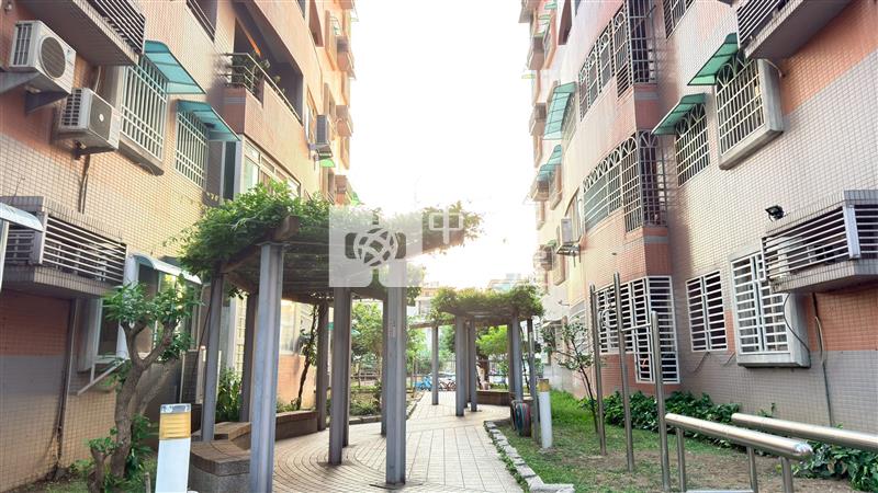 經國新城三房 ★影音空拍在中信嘉義玉山店房屋室內格局與周邊環境
