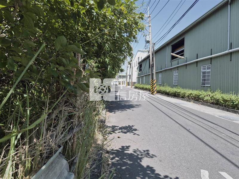 仁德勝利段方正美農地房屋室內格局與周邊環境