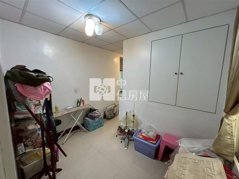 斗六近正心中學雙車位美別墅房屋室內格局與周邊環境
