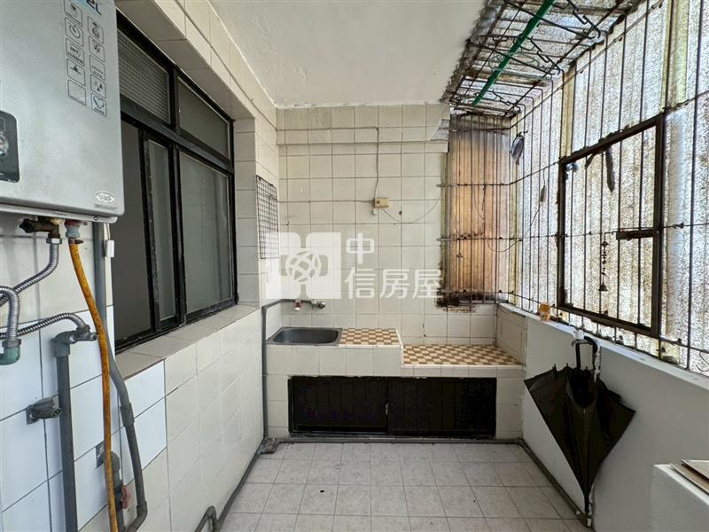 ●國民中心旁店住大戶房屋室內格局與周邊環境