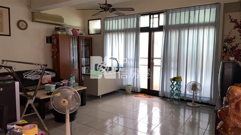 林森國小旁大面寬透天店面房屋室內格局與周邊環境