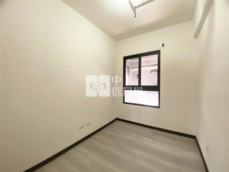市政之櫻朝南邊間三房平車(13D5)房屋室內格局與周邊環境