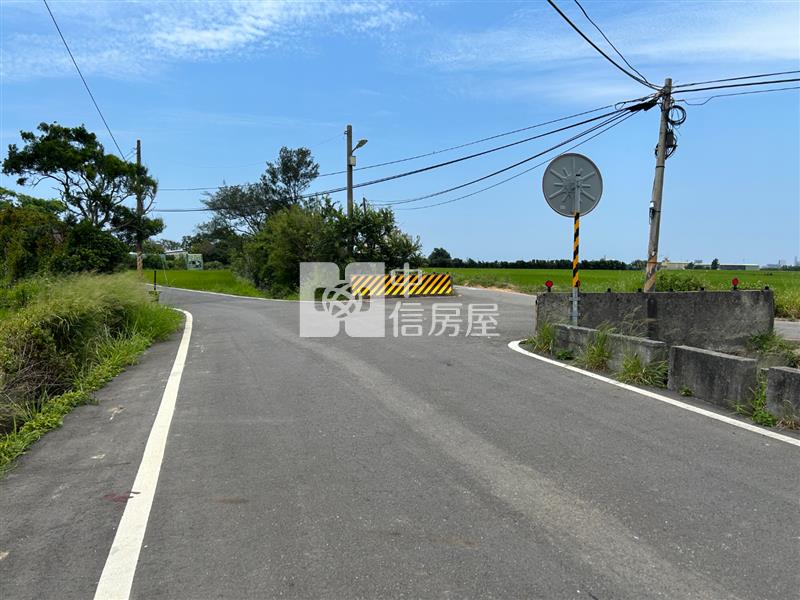 新屋區石磊子段農地(雙面臨路）房屋室內格局與周邊環境