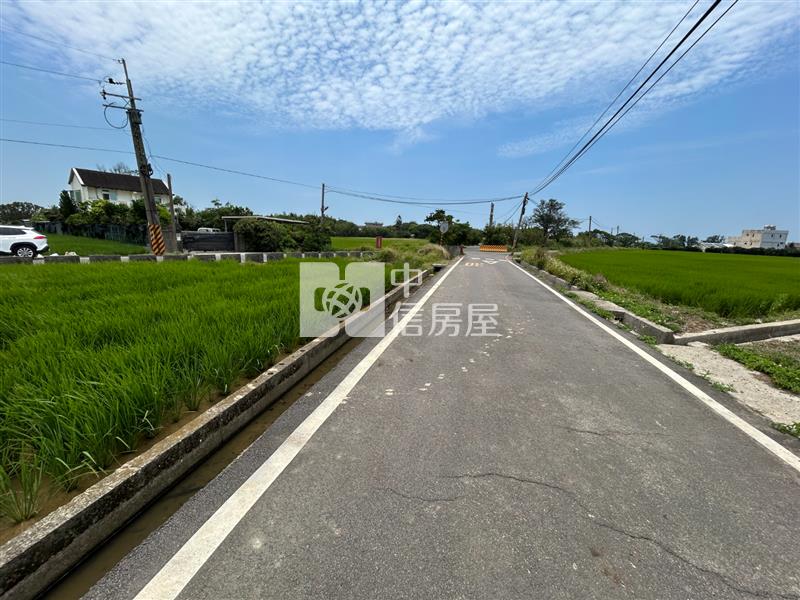 新屋區石磊子段農地(雙面臨路）房屋室內格局與周邊環境