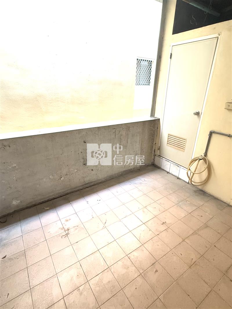 大社萬金路增建滿的稀有透天房屋室內格局與周邊環境