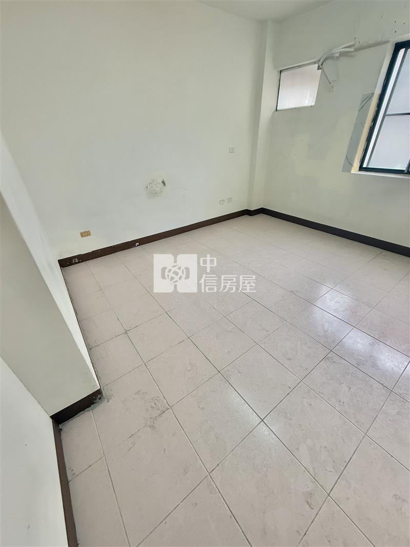大社萬金路增建滿的稀有透天房屋室內格局與周邊環境