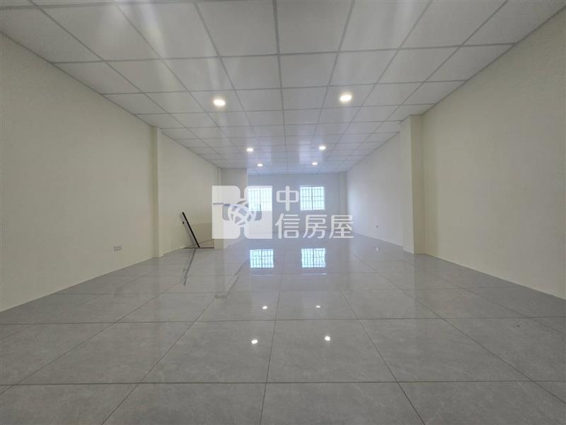 龍科整理全新透天房屋室內格局與周邊環境