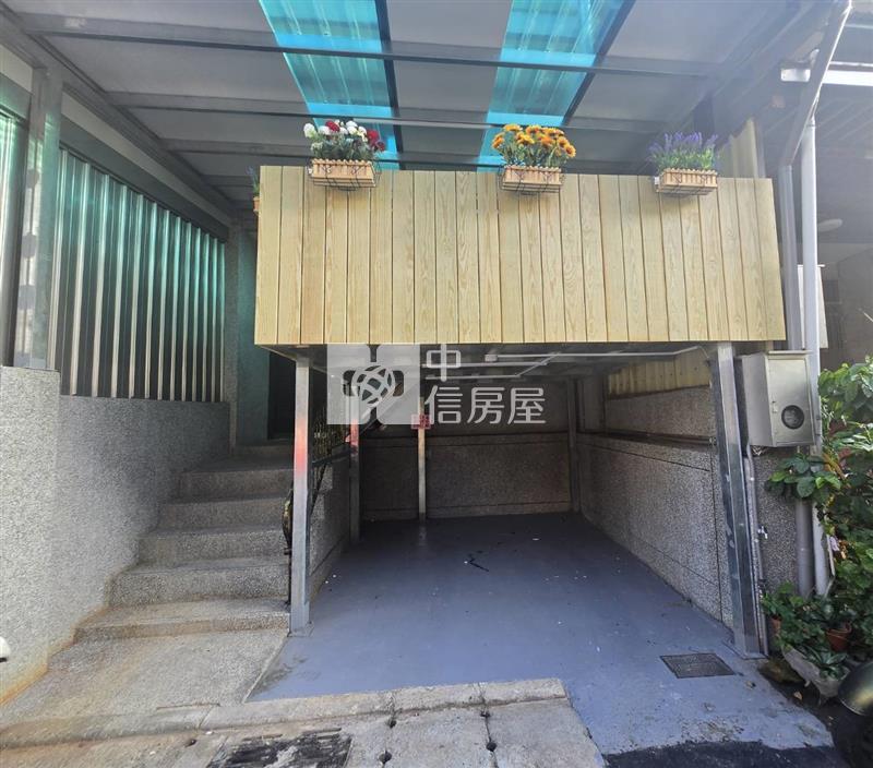 龍科整理全新透天房屋室內格局與周邊環境