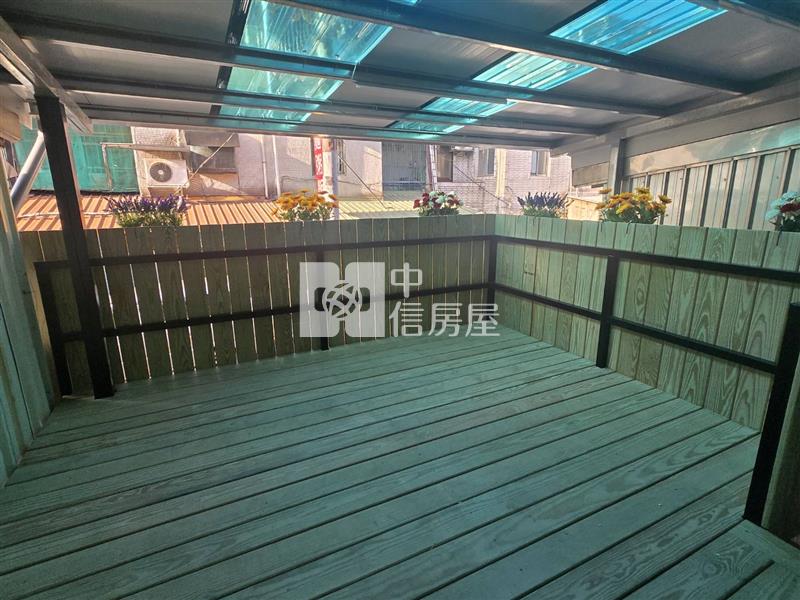 龍科整理全新透天房屋室內格局與周邊環境