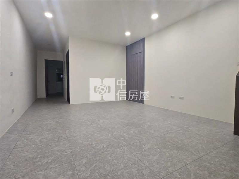龍科整理全新透天房屋室內格局與周邊環境