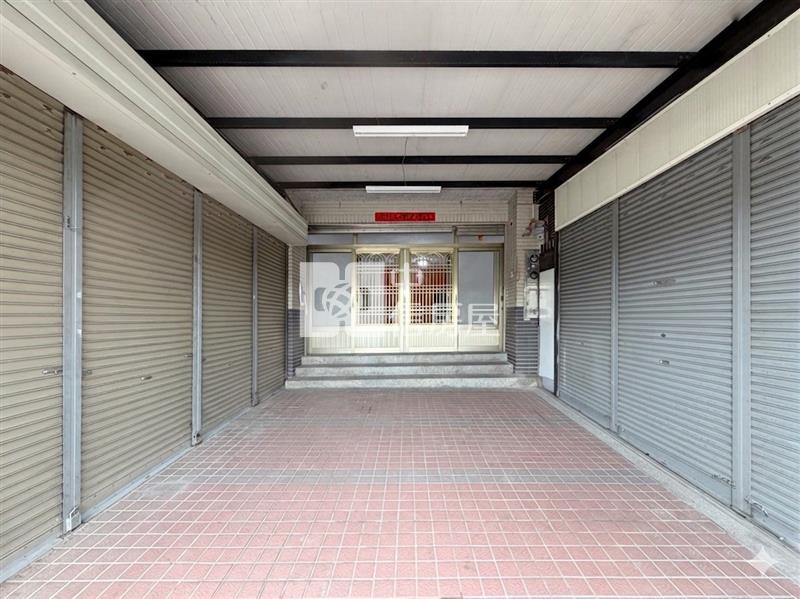 翔仁願景黃金店住房屋室內格局與周邊環境