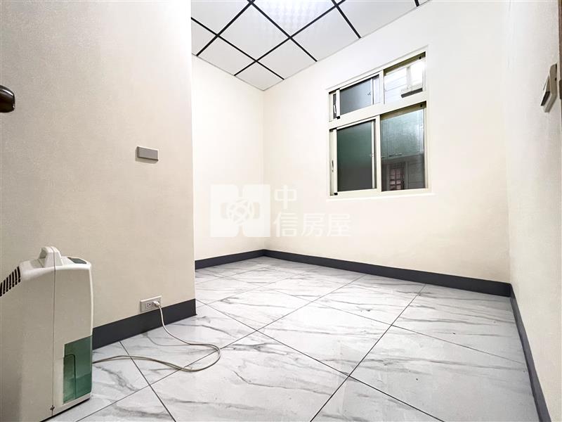 忠貞國小一樓三房美寓房屋室內格局與周邊環境