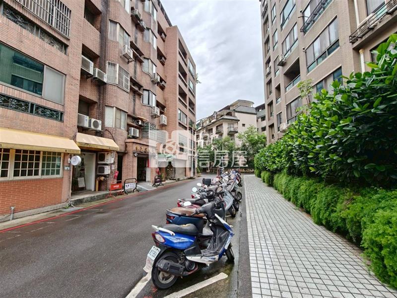 藝文特區小金店面房屋室內格局與周邊環境