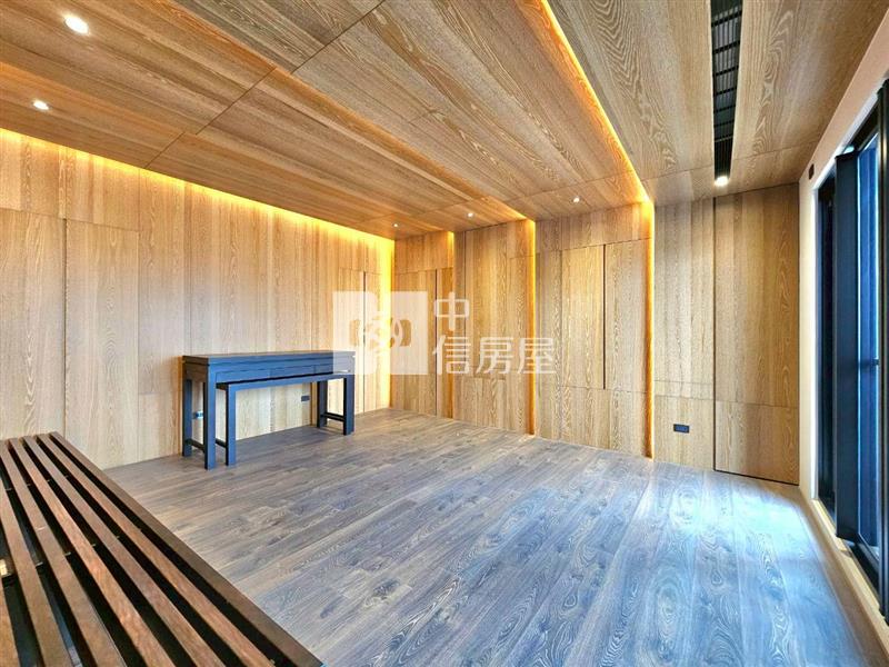 西區首席電梯豪宅房屋室內格局與周邊環境