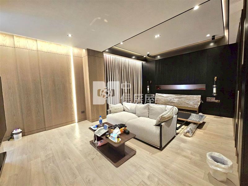 西區首席電梯豪宅房屋室內格局與周邊環境