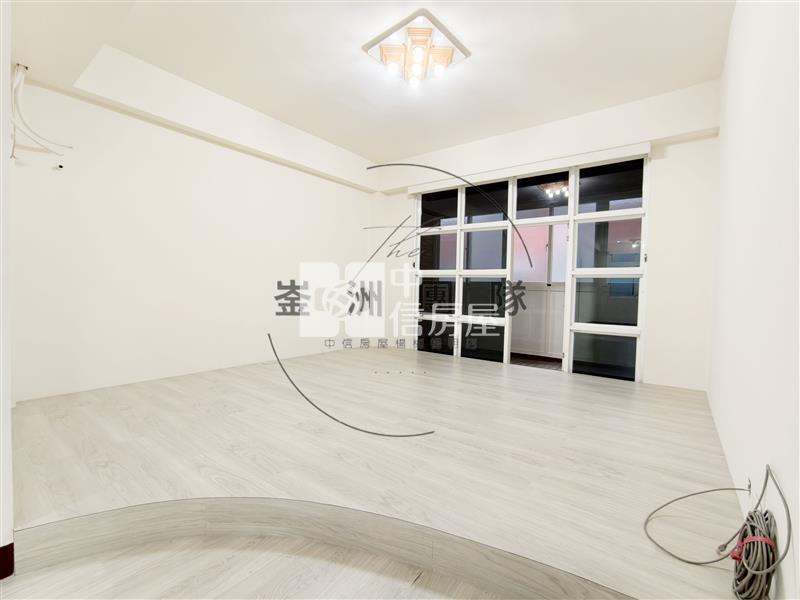 湖適雙主臥4房車房屋室內格局與周邊環境