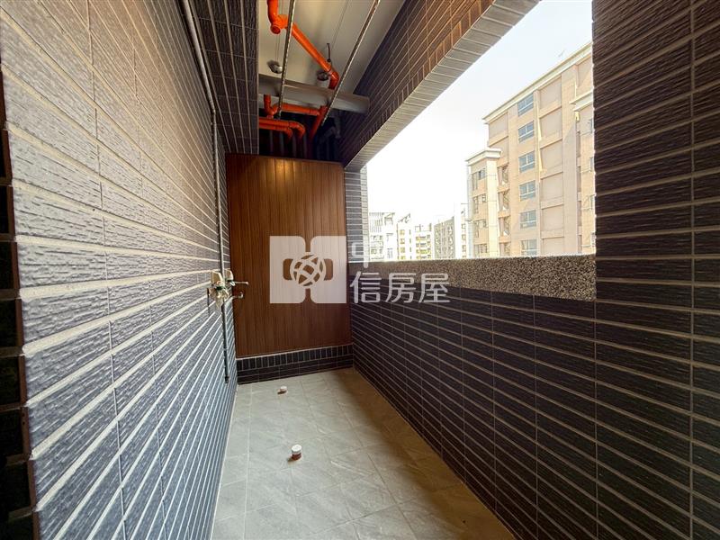 楊梅楊明國小旁邊間3面景觀3房3車位房屋室內格局與周邊環境