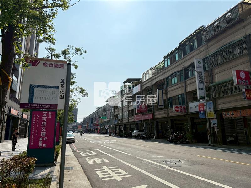 楊梅楊明國小旁邊間3面景觀3房3車位房屋室內格局與周邊環境