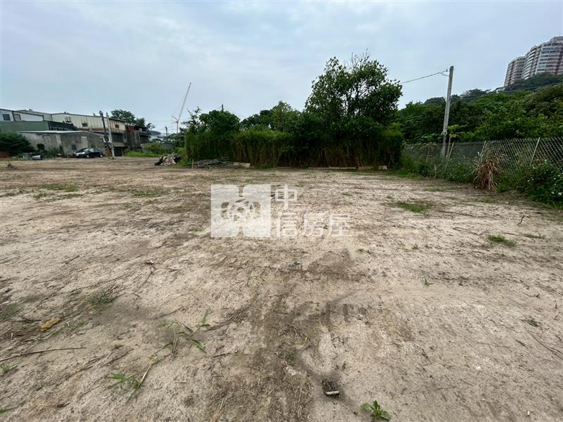 楊梅五楊高架分割都內農地房屋室內格局與周邊環境