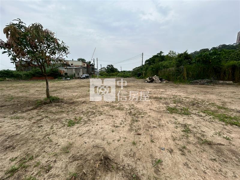 楊梅五楊高架分割都內農地房屋室內格局與周邊環境