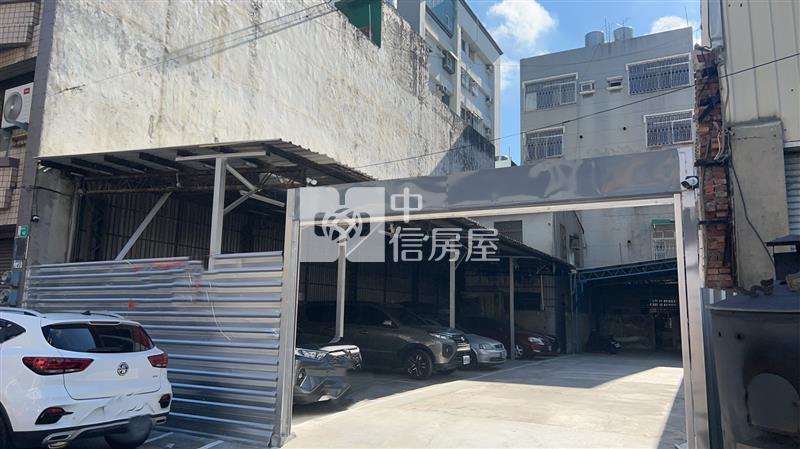 稀有大地坪雙店面房屋室內格局與周邊環境