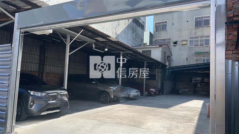 稀有大地坪雙店面房屋室內格局與周邊環境