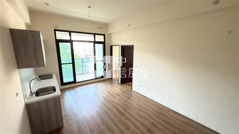 臻愛密碼★影音空拍在中信嘉義玉山店房屋室內格局與周邊環境