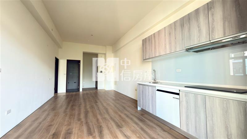 臻愛密碼★影音空拍在中信嘉義玉山店房屋室內格局與周邊環境