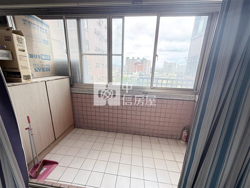 東隆國堡美三房房屋室內格局與周邊環境