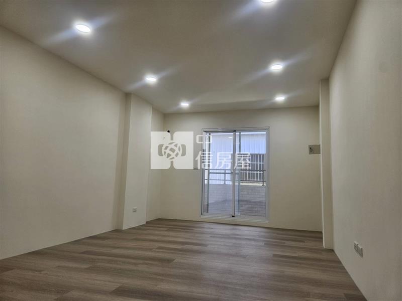 梓官蚵仔寮翻新透天厝房屋室內格局與周邊環境