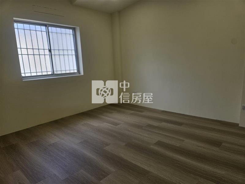 梓官蚵仔寮翻新透天厝房屋室內格局與周邊環境