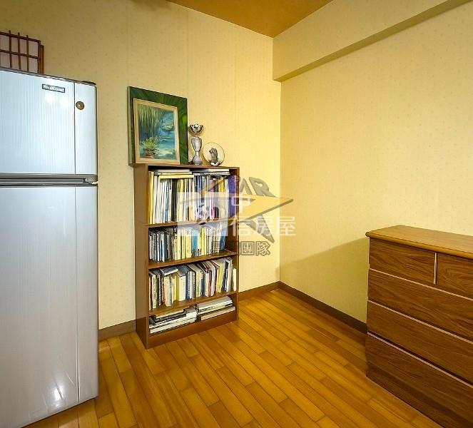 【星鑽】內壢高中大面寬挑高前院停車大別墅房屋室內格局與周邊環境