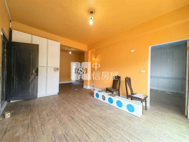 基隆三房美寓房屋室內格局與周邊環境