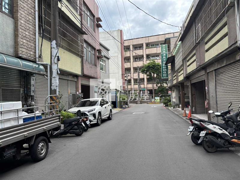 林森國小面寬金店住(住商用)房屋室內格局與周邊環境