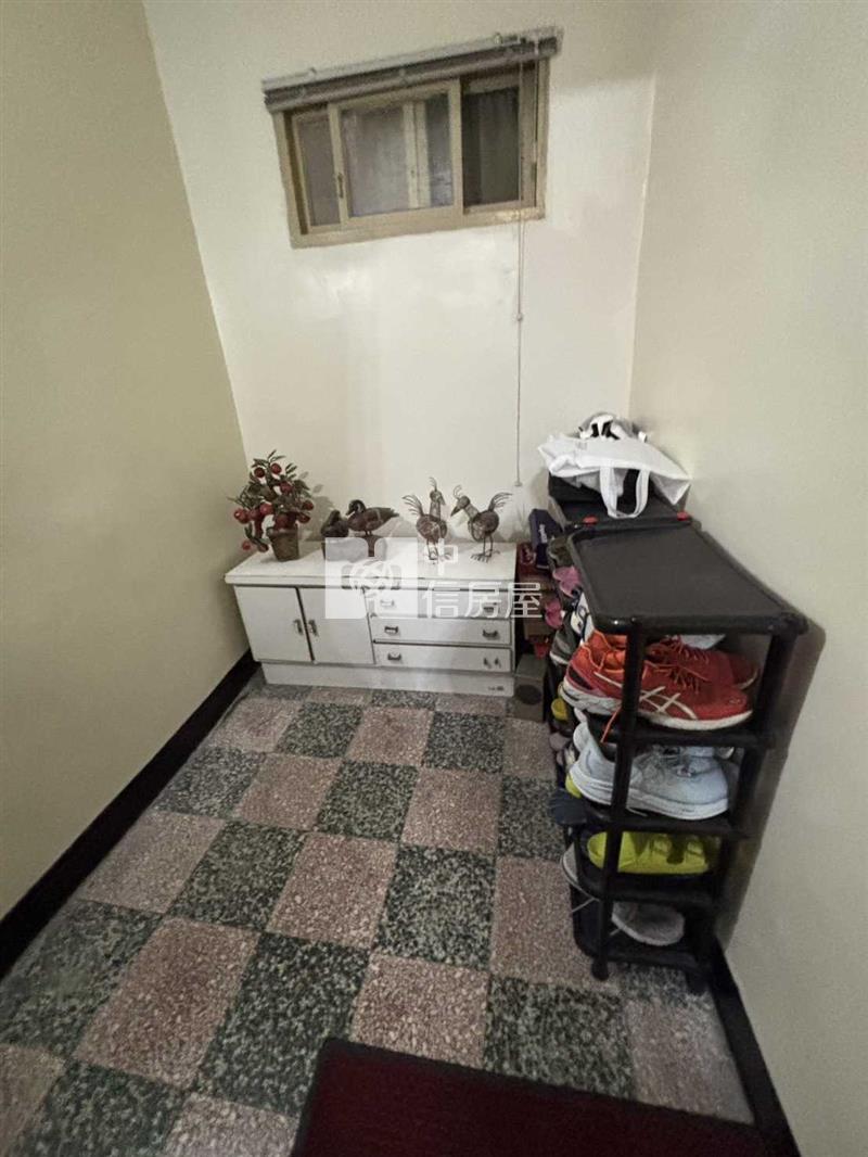 林森國小面寬金店住(住商用)房屋室內格局與周邊環境