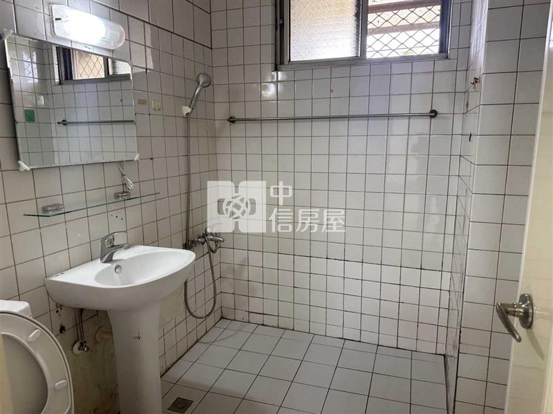 元智低樓層大四房房屋室內格局與周邊環境
