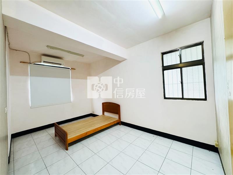 近中壢SOGO海華商圈.A21美透天房屋室內格局與周邊環境