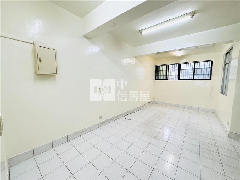 近中壢SOGO海華商圈.A21美透天房屋室內格局與周邊環境