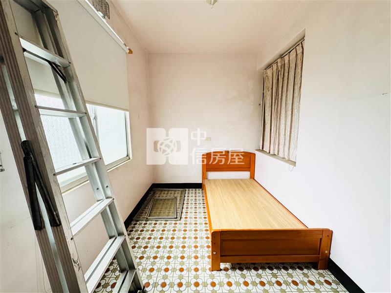 近中壢SOGO海華商圈.A21美透天房屋室內格局與周邊環境