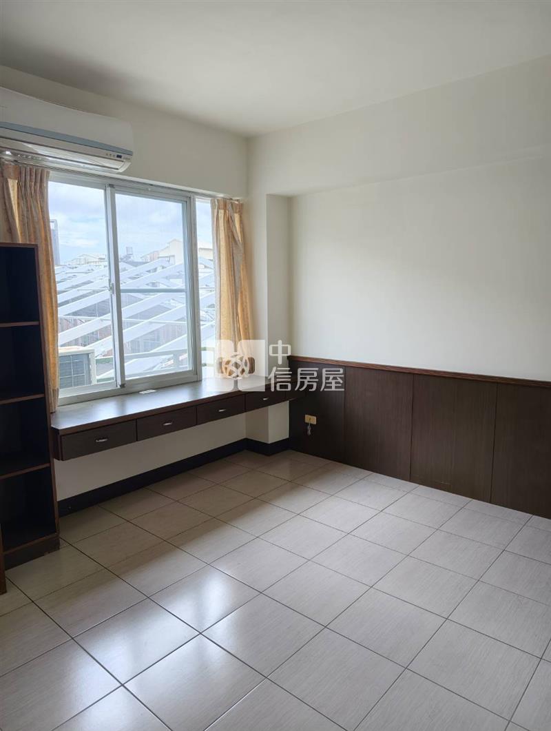 臨近文元國小美車墅房屋室內格局與周邊環境